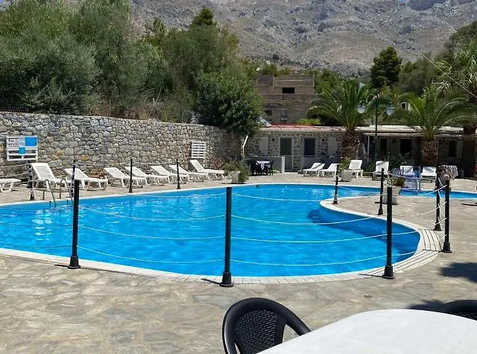 Voula Ilias Studios شقة