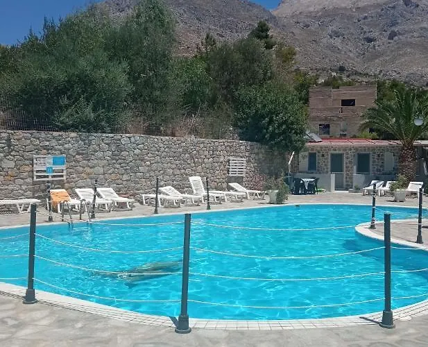 Voula Ilias Studios شقة *